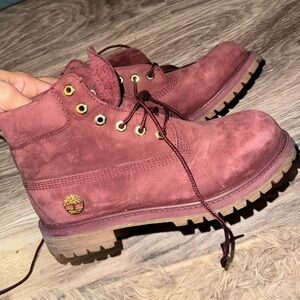 Maroon Timberlands